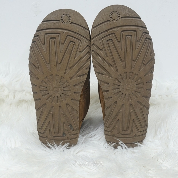 UGG Neumel boots men brown suede size 11